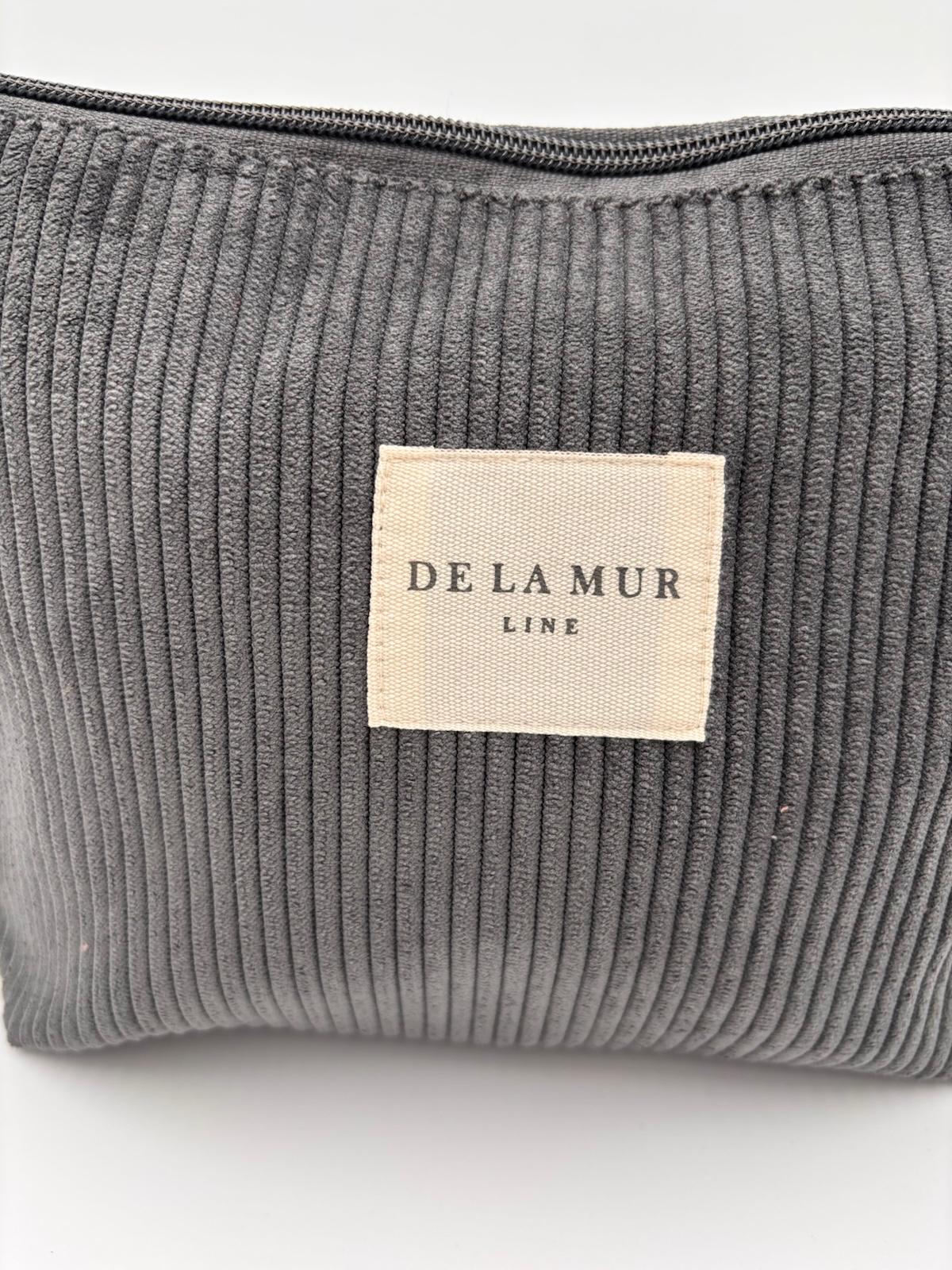 Necessaire De La Mur Cinza