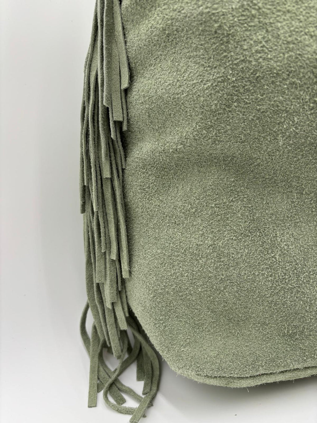 Saco Camurça Verde Franjas Laterais