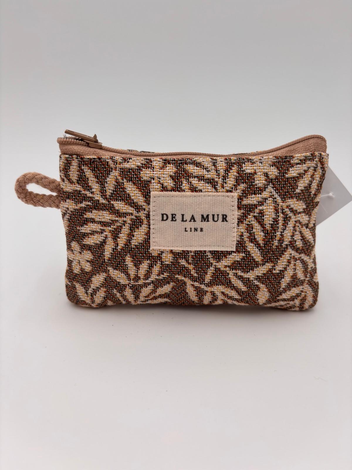 Carteira Pequena em Veludo Floral